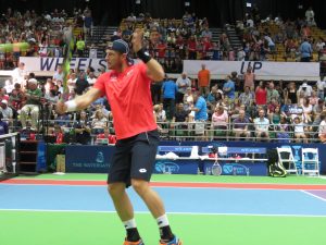 Sam Groth Kastles